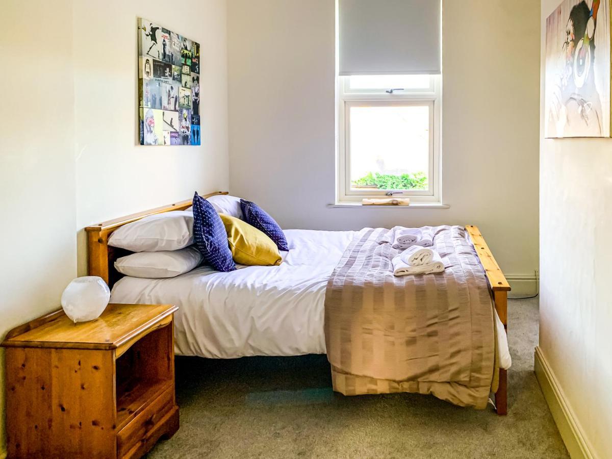 The Vines - Stunning Period Home With Free Parking York Kültér fotó