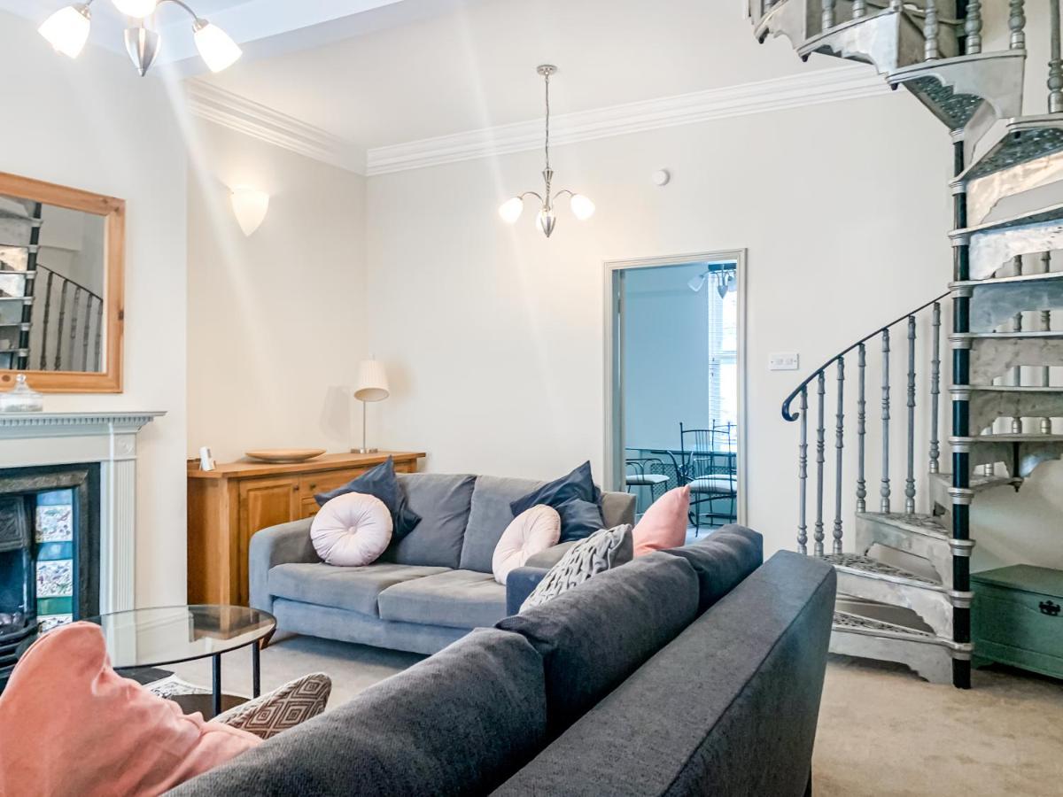 The Vines - Stunning Period Home With Free Parking York Kültér fotó