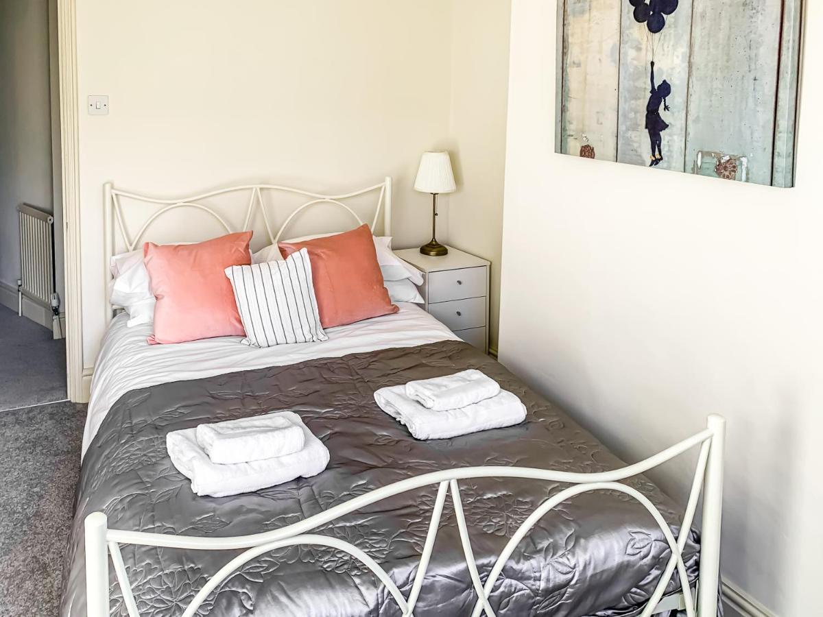 The Vines - Stunning Period Home With Free Parking York Kültér fotó