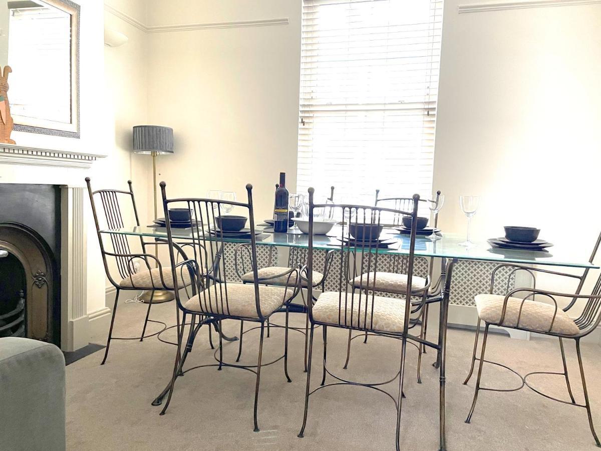 The Vines - Stunning Period Home With Free Parking York Kültér fotó