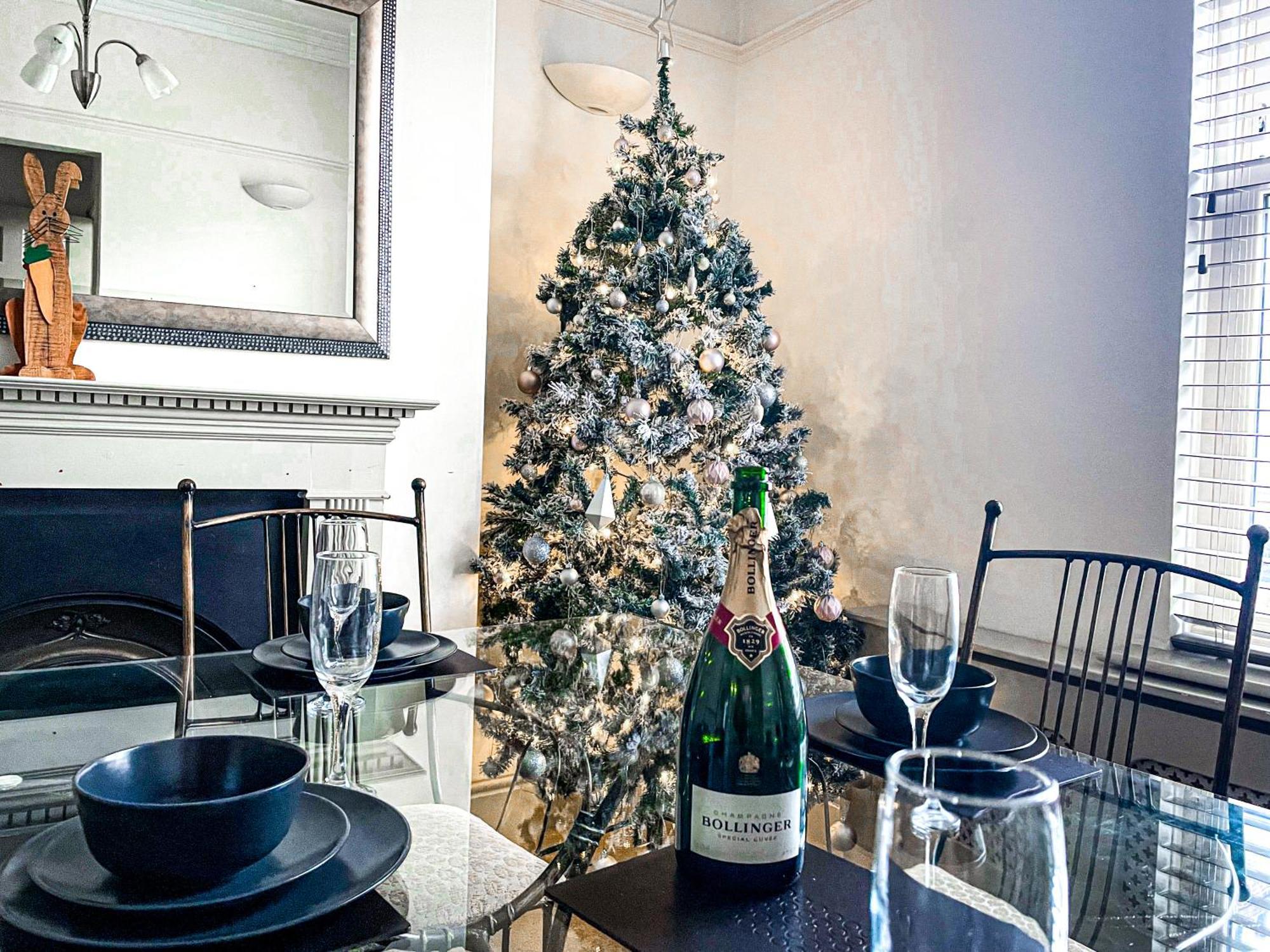 The Vines - Stunning Period Home With Free Parking York Kültér fotó